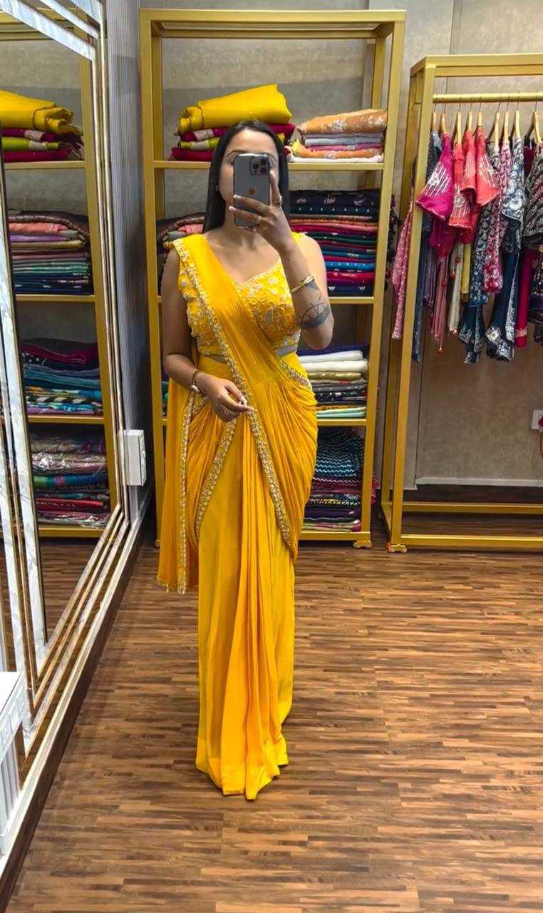 EMBROIDERED LACE BORDER, READY TO WEAR WITH INNER & SHORT PALLU PATTERN