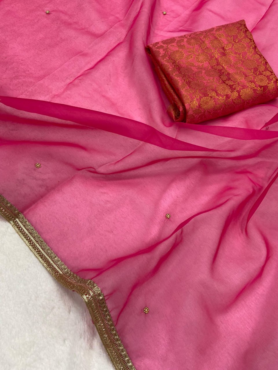 PURE ORGENZA SAREE WITH FANCY SEQUNCE LACE BORDER BLOUSE JEACARD BROCATE SILK