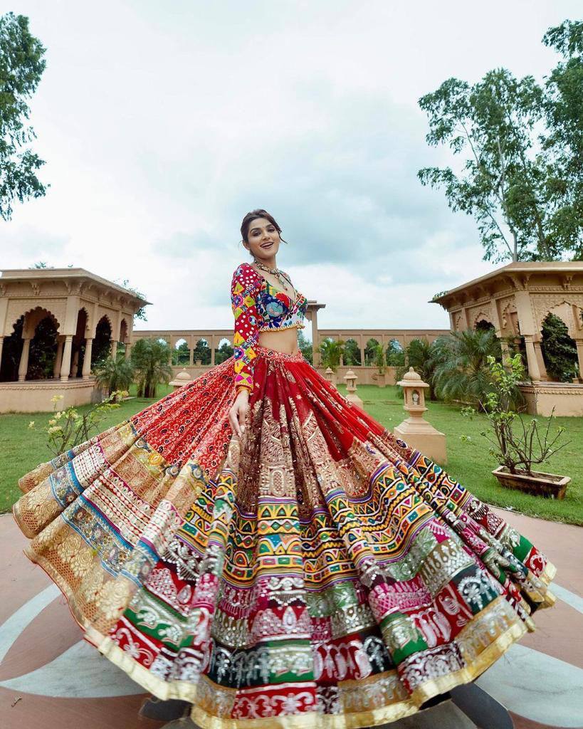 Multi Color Designer Party Wear New Navratri Chaniya Choli Collection