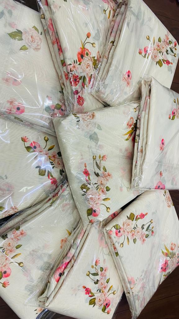 CREAMY LINEN DIGITAL FLOWER PRINTED SAREE