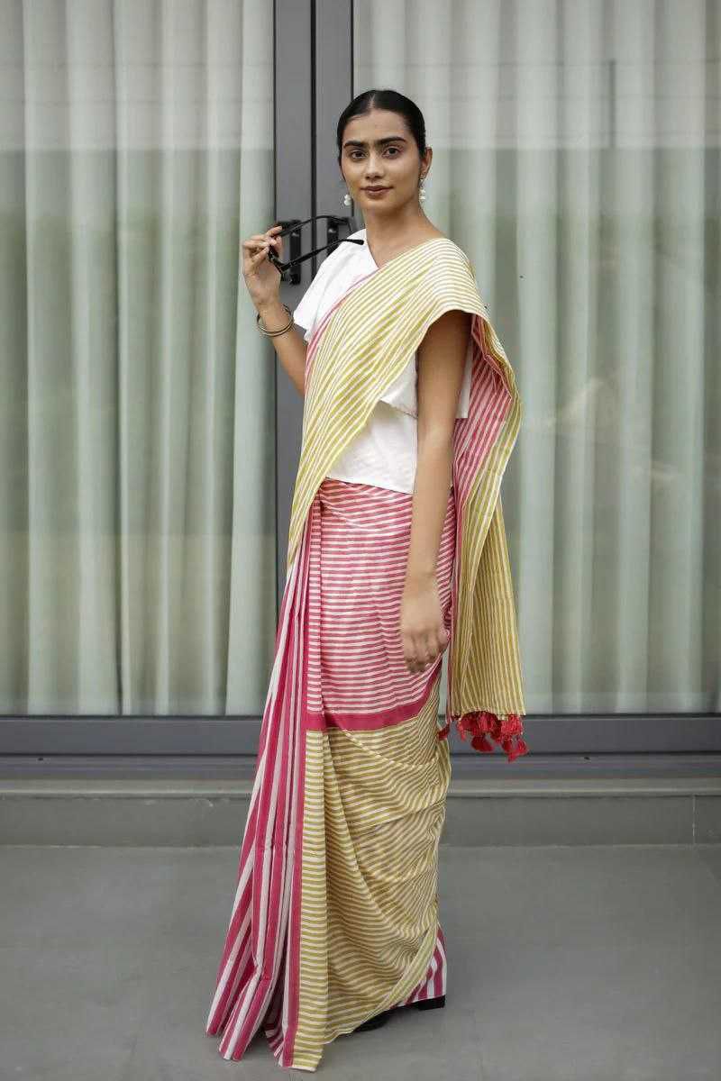 Linen Digital Print Saree with Fumka Detailing