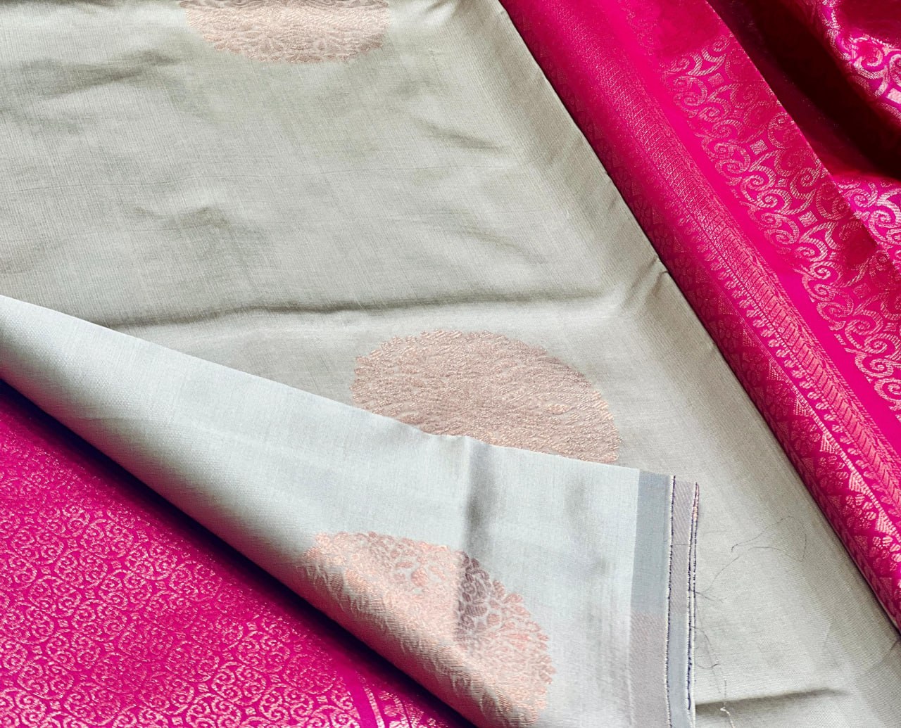 Designer banarsi handloom in kanjiavaram kubera silk concept with contrast pallu border and designer brocade blouse