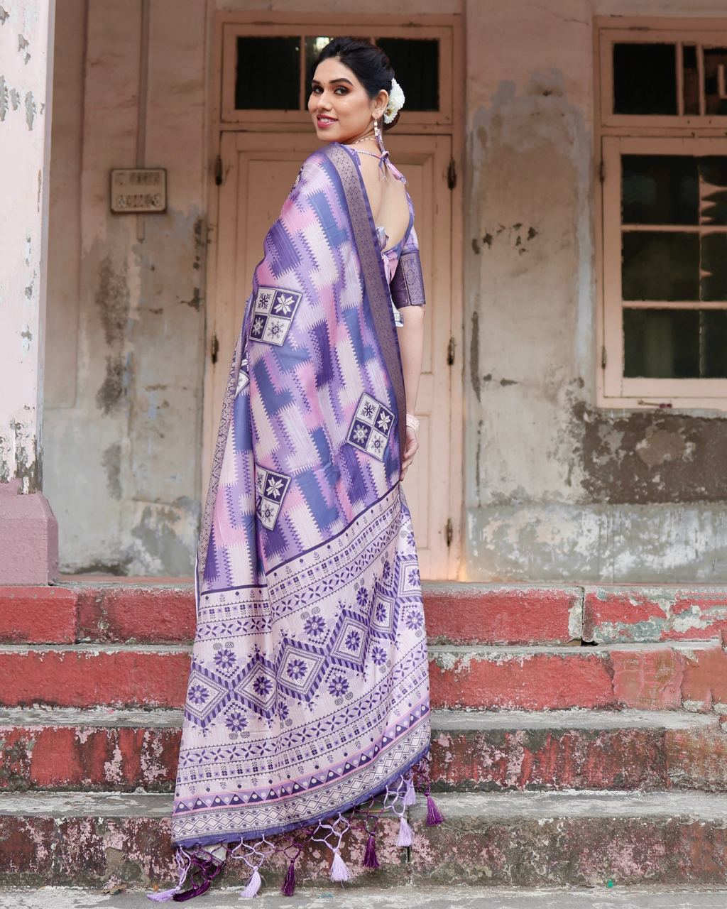 Lavender Peach Digital Print Dolla Silk Party Wear Ethnic Saree With Blouse