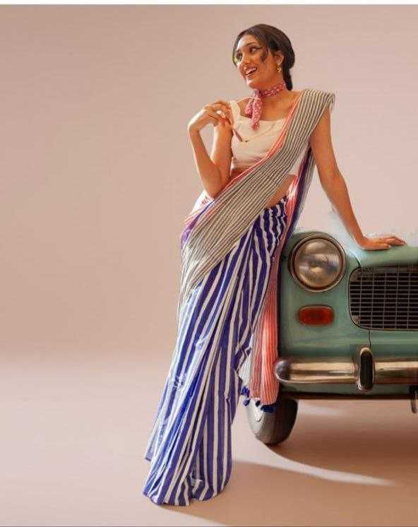 Linen Digital Print Saree with Fumka Detailing