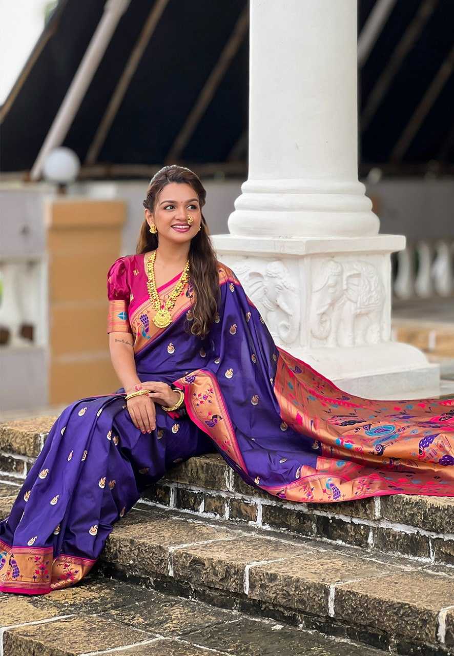 Paithni Silk Zari Woven Saree With Blouse For Women