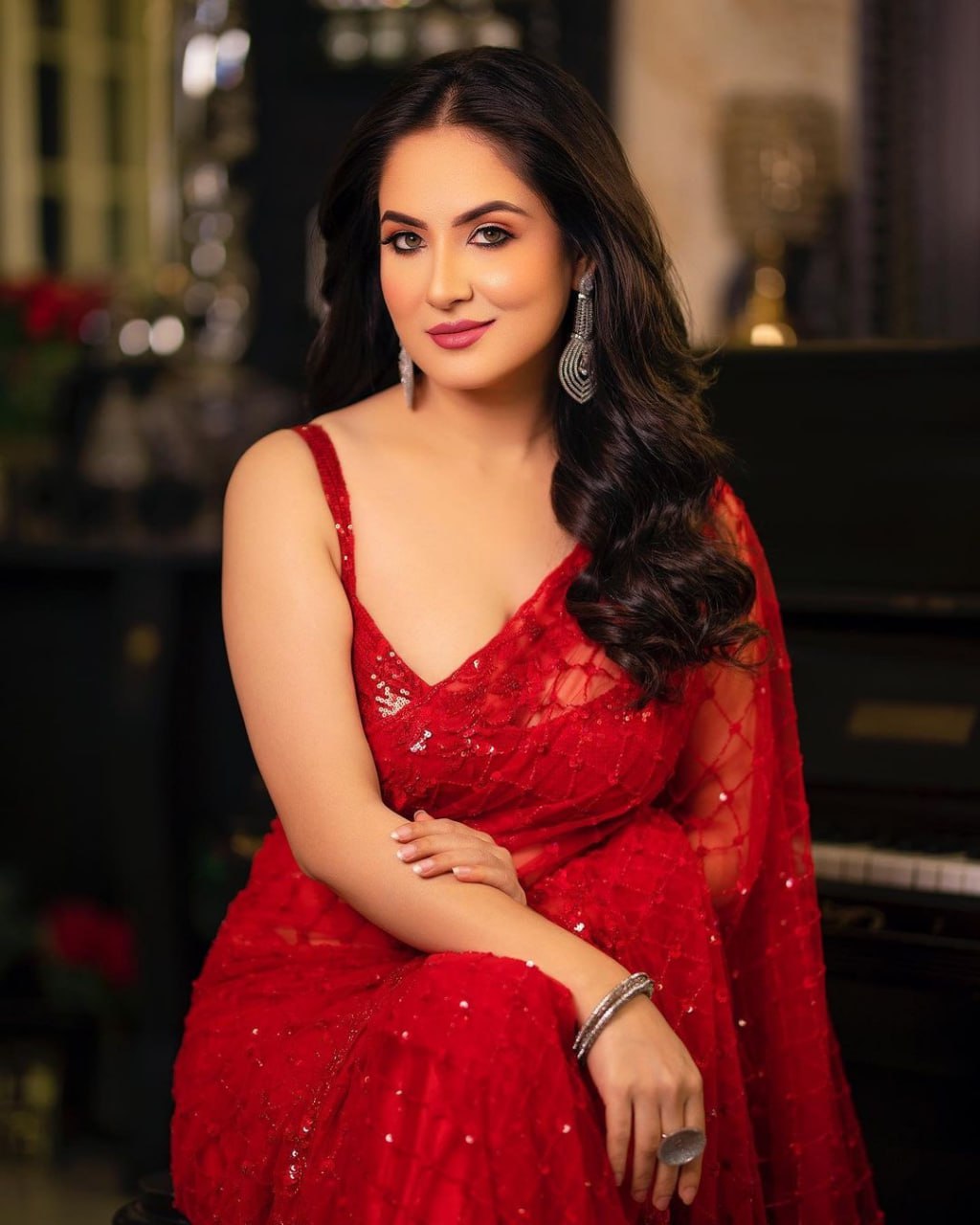Beautiful sequins Saree Embroidery C Pallu Work with Cutwork in border