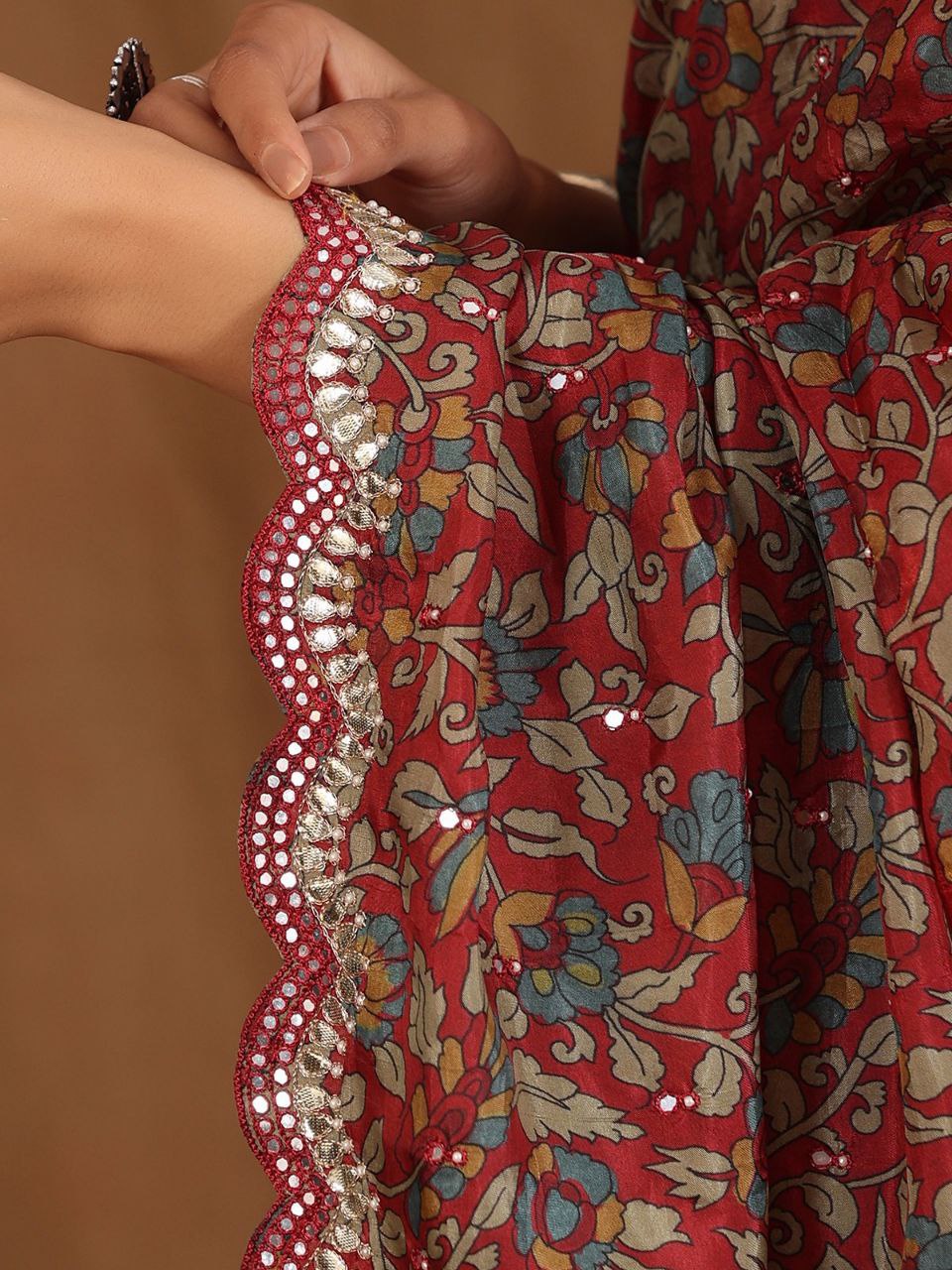 Beautiful Floral Digital Print saree with Gota Embroidery Work Border