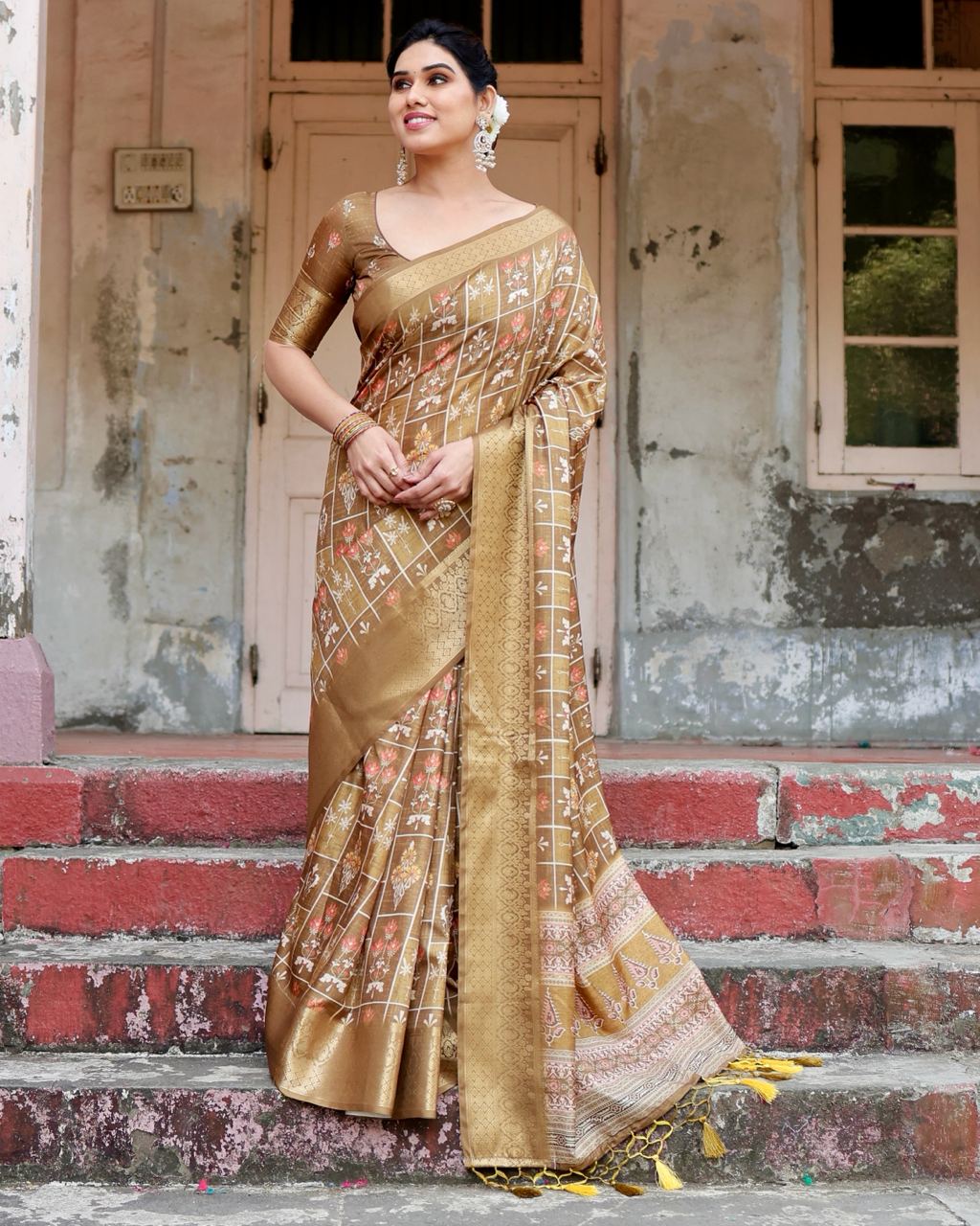Golden Pure Silk Digitally Digital Printed Party Wear Saree
