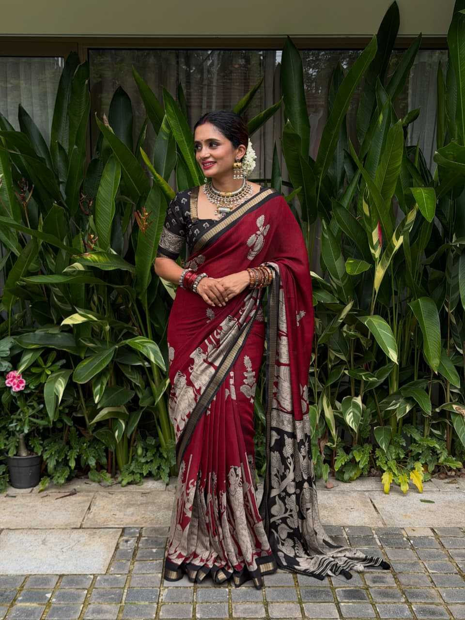 Premium Georgette Saree with Uniform Design & Matching Blouse