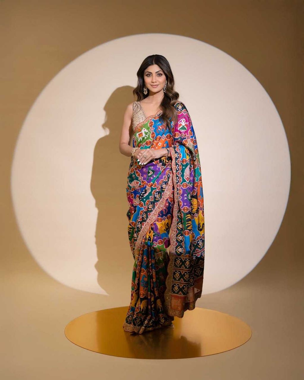 Pure Handwoven Patola Silk Saree with Running Blouse (Bandhani Work)