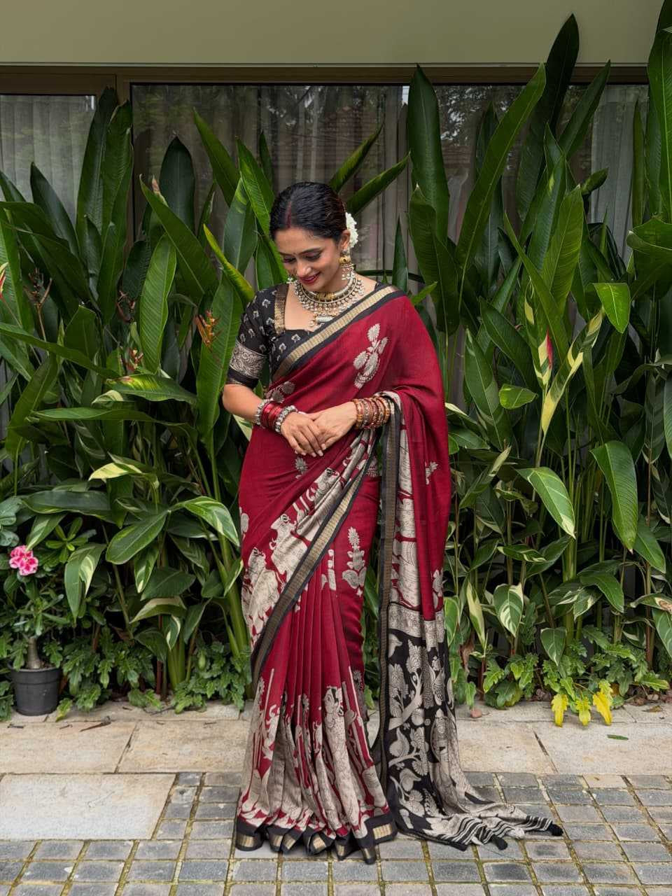 Premium Georgette Saree with Uniform Design & Matching Blouse